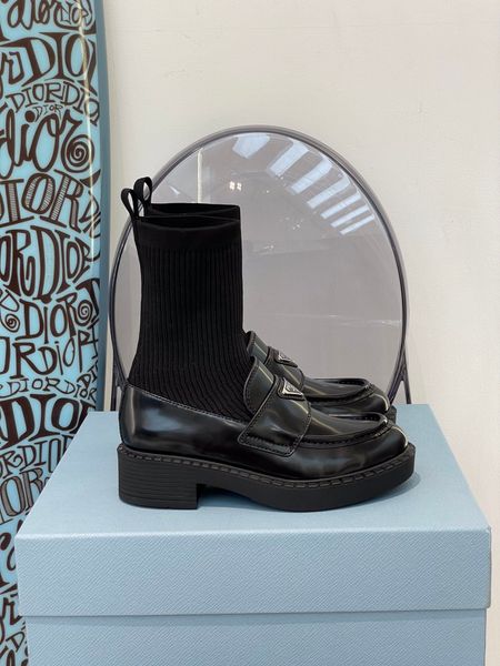 designer men women designers rois boots ankle martin boot pocket black bootss nylon military shoes inspired combat with box size 35-40
designer men women designers rois boots ankle martin boot pocket black bootss nylon military shoes inspired combat with box size 35-40