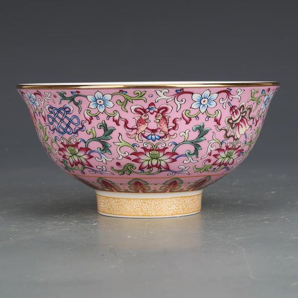 enamel porcelain bowl painted gold eight treasure pattern bowl qianlong porcelain antique rice tribute
enamel porcelain bowl painted gold eight treasure pattern bowl qianlong porcelain antique rice tribute