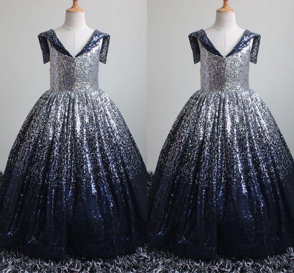 2021 fashinal navy skirt neck party dresses toddler gradient sequins tulle v-neck flower girl dres wedding graduation formal evening gowns, White;blue 
2021 fashinal navy skirt neck party dresses toddler gradient sequins tulle v-neck flower girl dres wedding graduation formal evening gowns, White;blue