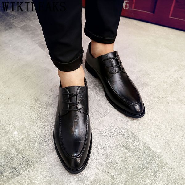 business shoes men oxford leather oxford shoes men formal coiffeur elegant shoes for men wedding dress 2020 sepatu slip on pria, Black
business shoes men oxford leather oxford shoes men formal coiffeur elegant shoes for men wedding dress 2020 sepatu slip on pria, Black