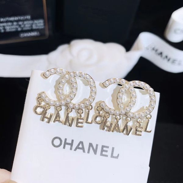 fashion earrings designer new jewelry new s925 silver needle small fragrance letter tassel pearl temperament celebrity versatile, Golden
fashion earrings designer new jewelry new s925 silver needle small fragrance letter tassel pearl temperament celebrity versatile, Golden