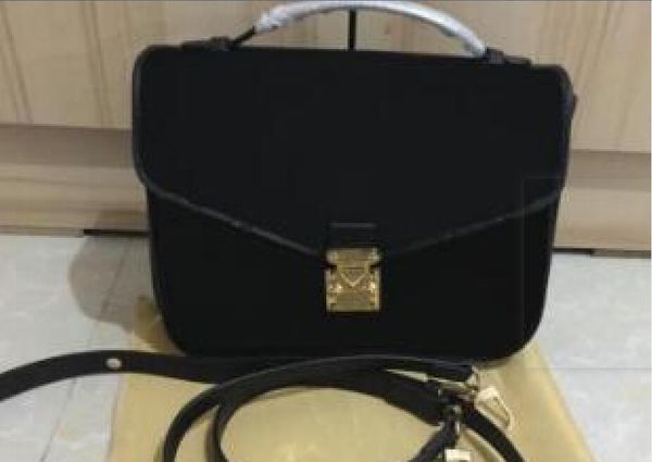 2021 women black embossed messenger handbag messenger bag oxidizing pochette metis elegant shoulder bags crossbody bags shopping purse m1201
2021 women black embossed messenger handbag messenger bag oxidizing pochette metis elegant shoulder bags crossbody bags shopping purse m1201