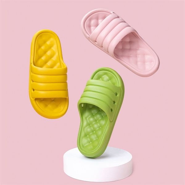 cute candy color household slippers 3.5 cm platform thick bottom soft non-slip slides massage soles men women bathing shoes 210805, Black
cute candy color household slippers 3.5 cm platform thick bottom soft non-slip slides massage soles men women bathing shoes 210805, Black