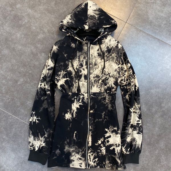 2021 autumn new fashion women with hood long sleeve waistband decorated streetwear imprint dressed rect sngb, Black;gray
2021 autumn new fashion women with hood long sleeve waistband decorated streetwear imprint dressed rect sngb, Black;gray