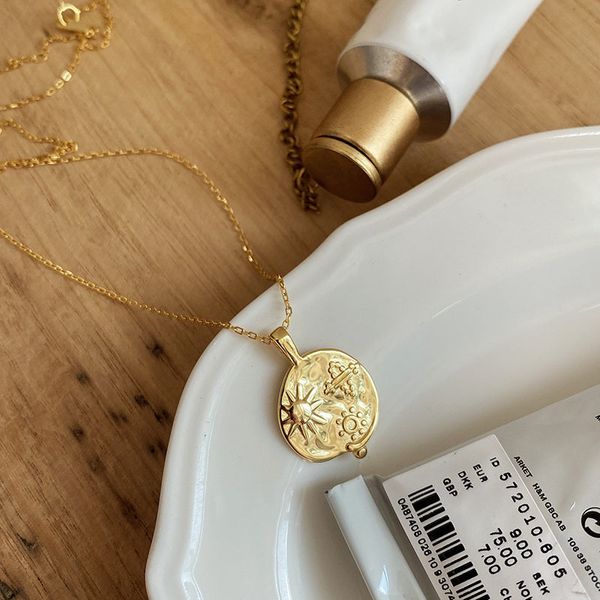 peri'sbox irregular planet sun coin necklaces cameo star necklaces for women minimalist 925 sterling silver necklace 2020 q0531
peri'sbox irregular planet sun coin necklaces cameo star necklaces for women minimalist 925 sterling silver necklace 2020 q0531
