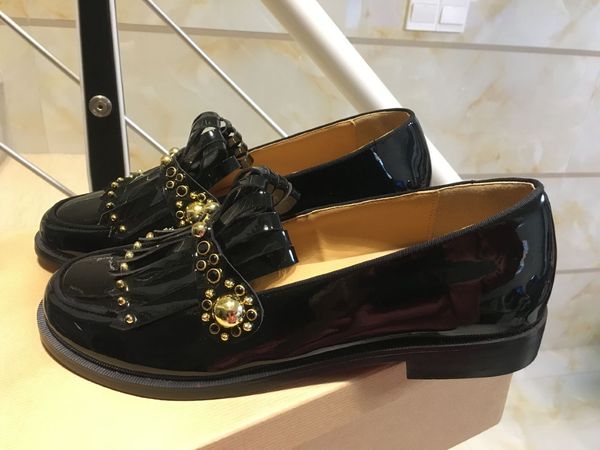 casual women men dfers cress shoes flats shoess red bottom loaouple's shoe montezumo donna flat black patent leather low heels oxfords
casual women men dfers cress shoes flats shoess red bottom loaouple's shoe montezumo donna flat black patent leather low heels oxfords