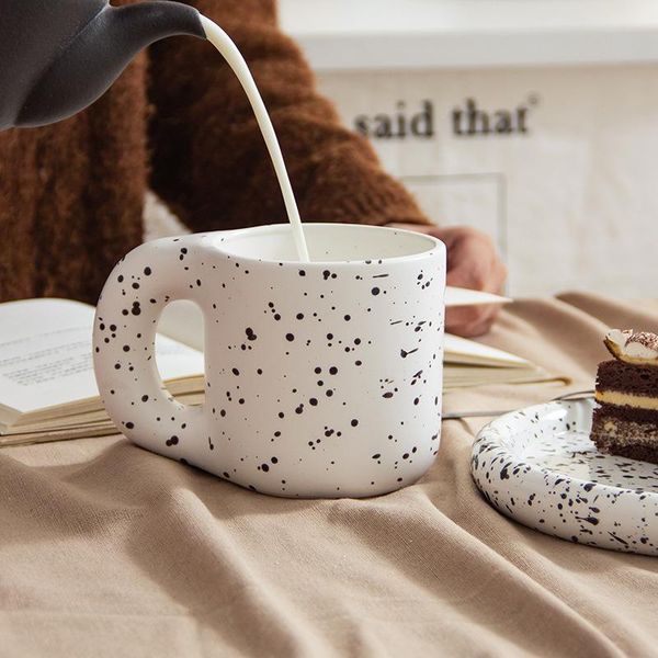 mugs nordic minimalism, ins, ceramic mug, fat handle, office coffee cup, western plate, dessert plate
mugs nordic minimalism, ins, ceramic mug, fat handle, office coffee cup, western plate, dessert plate