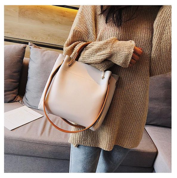 evening bags bag for women bolsa bolso mujer feminina carteras para shoulder designer handbag bolsos de hombro woman bagstrend 2021 all-matc
evening bags bag for women bolsa bolso mujer feminina carteras para shoulder designer handbag bolsos de hombro woman bagstrend 2021 all-matc