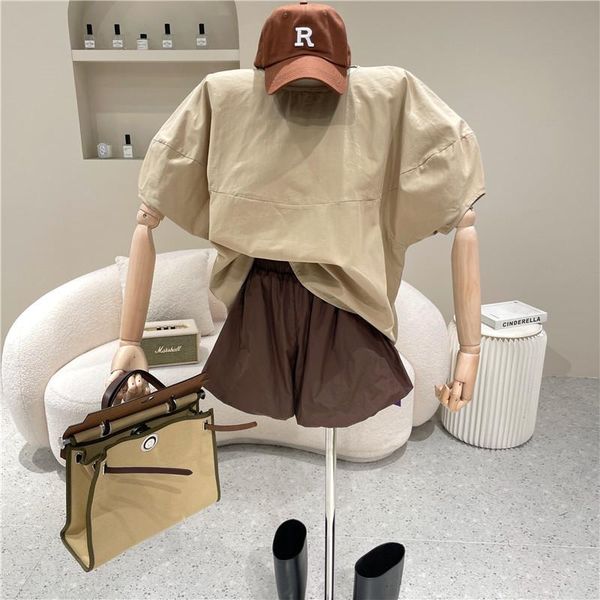women's tracksuits niche design clothing 2021 fashion loose versatile round neck bubble sleeve shirt + casual flower shorts 2 piece set, Gray
women's tracksuits niche design clothing 2021 fashion loose versatile round neck bubble sleeve shirt + casual flower shorts 2 piece set, Gray