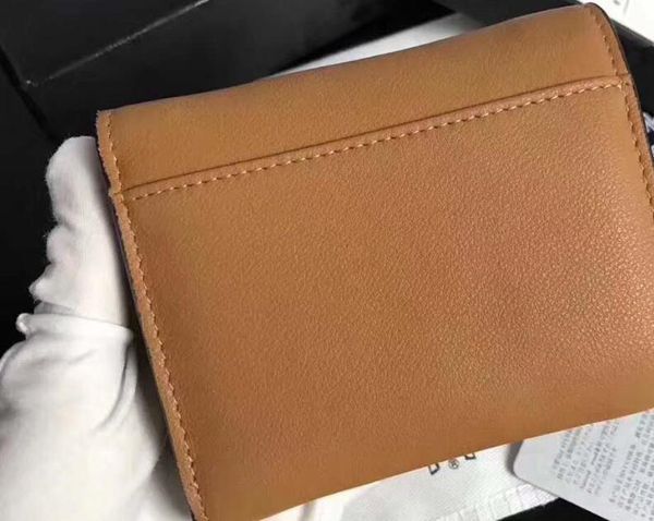 2017 korean fashion print wallet men and women large capacity short wallet, Red;black
2017 korean fashion print wallet men and women large capacity short wallet, Red;black