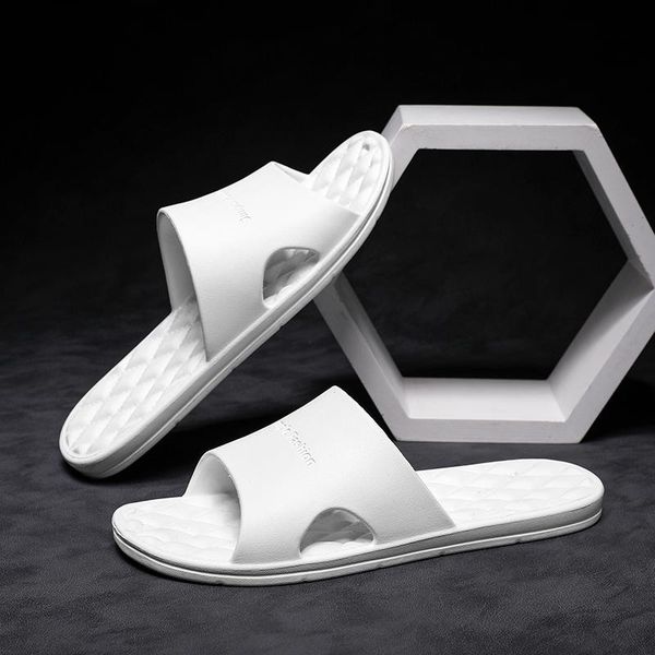 slippers home lightweight non-slip bathroom sandals fashion classic three-color couple indoor casual shoes size 35-46, Black
slippers home lightweight non-slip bathroom sandals fashion classic three-color couple indoor casual shoes size 35-46, Black