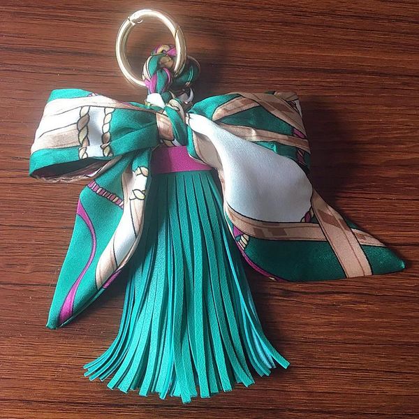 keychains bow knot key chain leather tassels ring charm laveros porte clef for women jewelry acessory neh810, Silver
keychains bow knot key chain leather tassels ring charm laveros porte clef for women jewelry acessory neh810, Silver