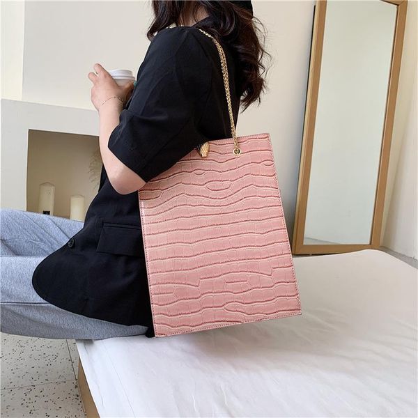 shoulder bags 2021 bag women's casual fashion korean version of the chain simple large-capacity messenger ladies
shoulder bags 2021 bag women's casual fashion korean version of the chain simple large-capacity messenger ladies