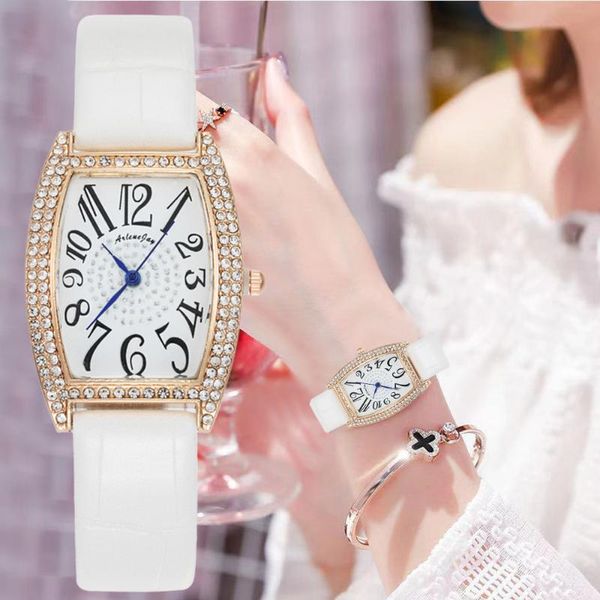 wristwatches luxury fashion shining diamond women watches elegant rectangle ladies quartz casual white pu leather woman clock, Slivery;brown
wristwatches luxury fashion shining diamond women watches elegant rectangle ladies quartz casual white pu leather woman clock, Slivery;brown