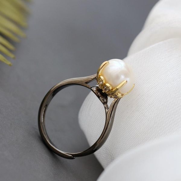 cluster rings authentic 925 sterling silver fashion women retro style inlaid natural freshwater pearl party fine jewelry gift, Golden;silver
cluster rings authentic 925 sterling silver fashion women retro style inlaid natural freshwater pearl party fine jewelry gift, Golden;silver