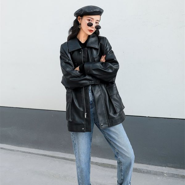 2021 new autumn women loose long pu faux leather jacket casual female motorcycle biker turn down collar black coat valo
2021 new autumn women loose long pu faux leather jacket casual female motorcycle biker turn down collar black coat valo
