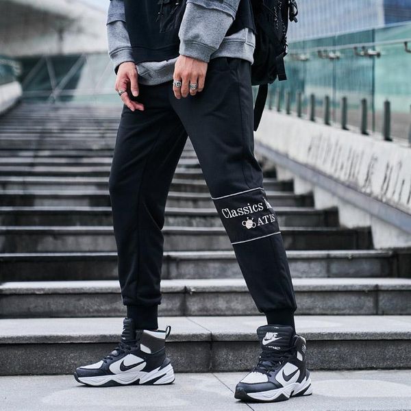 men's thermal underwear men streetwear hip hop jogging fashion casual pants 2021 autumn loose all-match street sweatpants trousers, Black;white
men's thermal underwear men streetwear hip hop jogging fashion casual pants 2021 autumn loose all-match street sweatpants trousers, Black;white