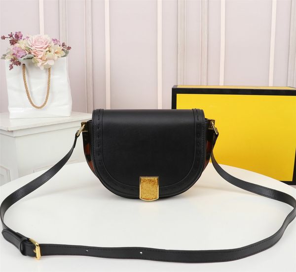 2021 fashionable and beautiful ladies famous shoulder bag leather chain messenger bag fashionable size:21x9x14cm1, Black
2021 fashionable and beautiful ladies famous shoulder bag leather chain messenger bag fashionable size:21x9x14cm1, Black