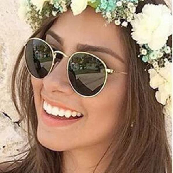 sunglasses 2021 summer woman's stylish sun visor solid color round multicolor mixing oversized match, White;black
sunglasses 2021 summer woman's stylish sun visor solid color round multicolor mixing oversized match, White;black