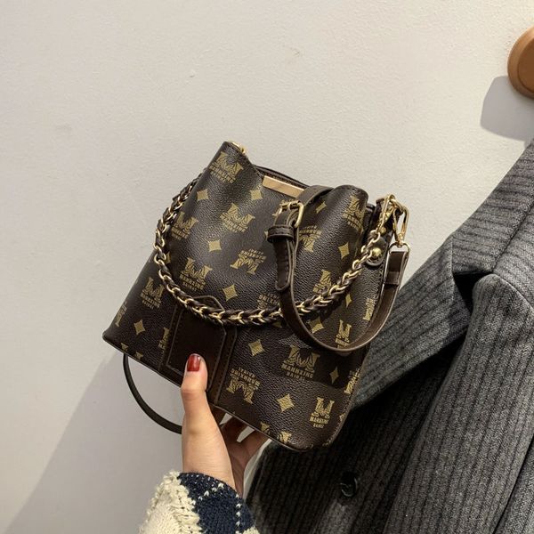 daily bag autumn and winter generous womens bag 2021 new fashion korean fashion bucket bag womens all-match ins shoulder messenger
daily bag autumn and winter generous womens bag 2021 new fashion korean fashion bucket bag womens all-match ins shoulder messenger