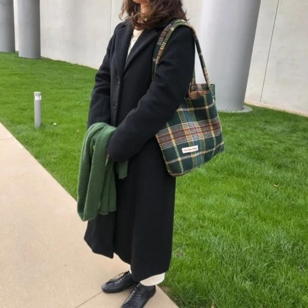 evening bags 2021 winter vintage mixed color woven tweed plaid large capacity checked shoulder bag for women luxury
evening bags 2021 winter vintage mixed color woven tweed plaid large capacity checked shoulder bag for women luxury
