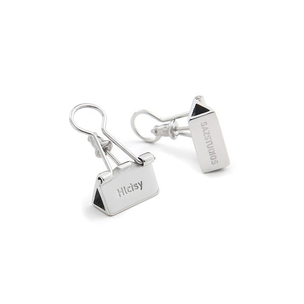 2021 original dovetail clip personality earrings trend letter titanium steel non-fading ins dark wind earrings cool, Silver
2021 original dovetail clip personality earrings trend letter titanium steel non-fading ins dark wind earrings cool, Silver