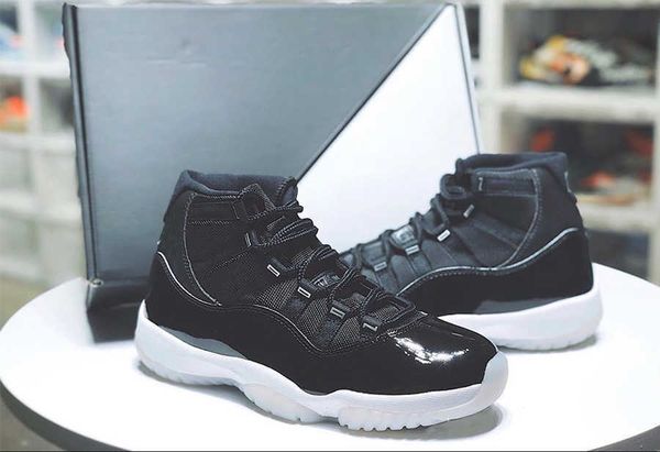 2021 authentic 11 high 25th anniversary black clear 11s metallic silver multi color mens outdoor shoes real carbon fiber sneakers, White;red
2021 authentic 11 high 25th anniversary black clear 11s metallic silver multi color mens outdoor shoes real carbon fiber sneakers, White;red