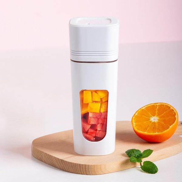 full-body waterproof household portable electric juicer cup, automatic power-off, rechargeable fruit juice machine
full-body waterproof household portable electric juicer cup, automatic power-off, rechargeable fruit juice machine