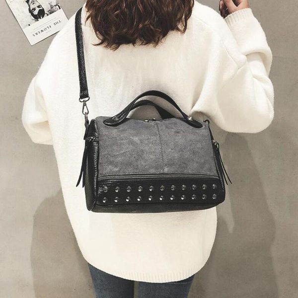 evening bags vintage rivet shoulder bag women pu leater crossbody luxury messenger brand lady handbag large shopping purse
evening bags vintage rivet shoulder bag women pu leater crossbody luxury messenger brand lady handbag large shopping purse