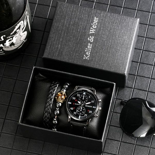 wristwatches 2021 selling men gift set classic black quartz watch leather band men's wrist bracelet fashion present with box for boy, Slivery;brown
wristwatches 2021 selling men gift set classic black quartz watch leather band men's wrist bracelet fashion present with box for boy, Slivery;brown