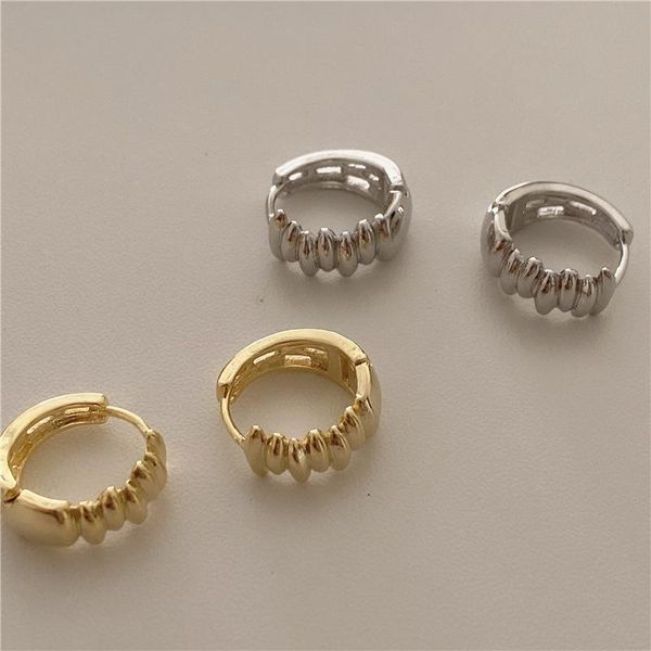 hoop & huggie 2021 korea design vintage metal twisted geometric c shape gold silver color earrings for women party aesthetic jewelry gifts, Golden;silver
hoop & huggie 2021 korea design vintage metal twisted geometric c shape gold silver color earrings for women party aesthetic jewelry gifts, Golden;silver