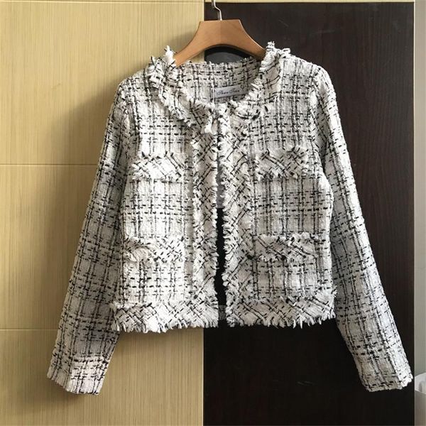 women's jackets women tweed jacket autumn winter 2021 lady style vintage plaid short long sleeves fuzzy windbreaker open stitch, Black;brown
women's jackets women tweed jacket autumn winter 2021 lady style vintage plaid short long sleeves fuzzy windbreaker open stitch, Black;brown