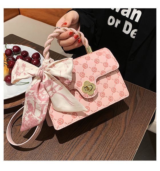 80% off outlet store bag female summer new embossed pink one shoulder small square bag portable messenger silk scarf bow factory online sale, Black;red
80% off outlet store bag female summer new embossed pink one shoulder small square bag portable messenger silk scarf bow factory online sale, Black;red