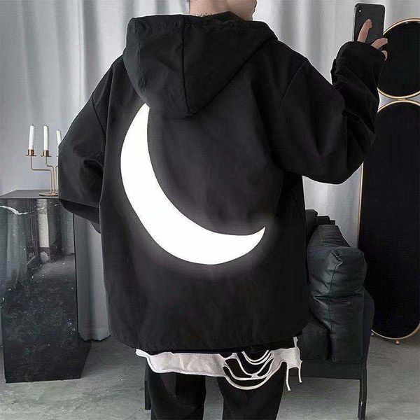 2021 new young boys hooded jacket autumn and winter reflection printing windbreaker fashion men's clothing 9e51, Tan;black
2021 new young boys hooded jacket autumn and winter reflection printing windbreaker fashion men's clothing 9e51, Tan;black