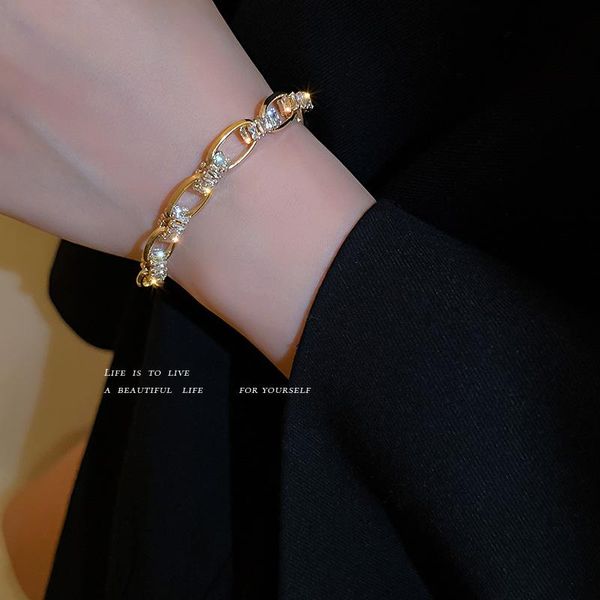 link, chain zircon bracelet small fragrance wind hip-hop fashion baroque elegance hand jewelry, Black
link, chain zircon bracelet small fragrance wind hip-hop fashion baroque elegance hand jewelry, Black