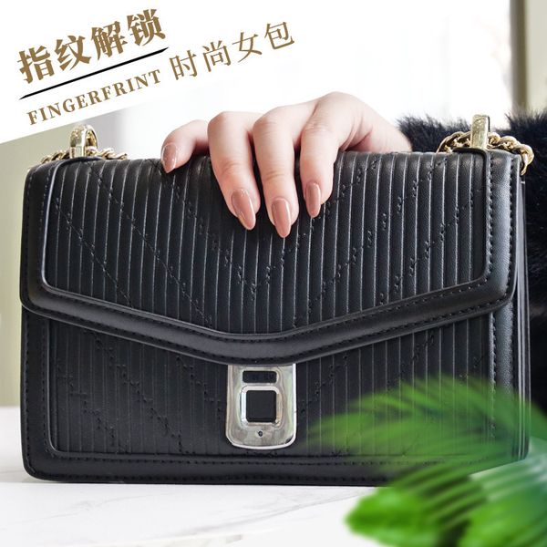 women luxurys designers bags 2021 fingerprint spring red net chain shoul crossbody bag zhouzhoubao123 designer handbags purse wallet handbag
women luxurys designers bags 2021 fingerprint spring red net chain shoul crossbody bag zhouzhoubao123 designer handbags purse wallet handbag