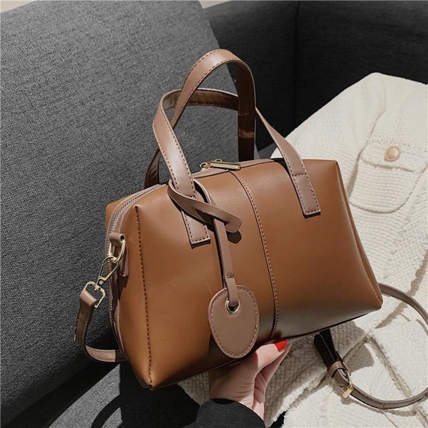 evening bags luxury vintage pillow boston small tote handbags for women brand designer double zipper ladies shoulder crossbody 2021
evening bags luxury vintage pillow boston small tote handbags for women brand designer double zipper ladies shoulder crossbody 2021