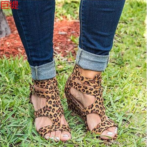 sandals 2021 summer large size slanted heel women's high leather shoes luxury women designers, Black
sandals 2021 summer large size slanted heel women's high leather shoes luxury women designers, Black