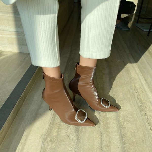 designer and winter 2020 new fashion diamond square button autumn pointed women's thin heel high heels short boots elastic, White;red
designer and winter 2020 new fashion diamond square button autumn pointed women's thin heel high heels short boots elastic, White;red