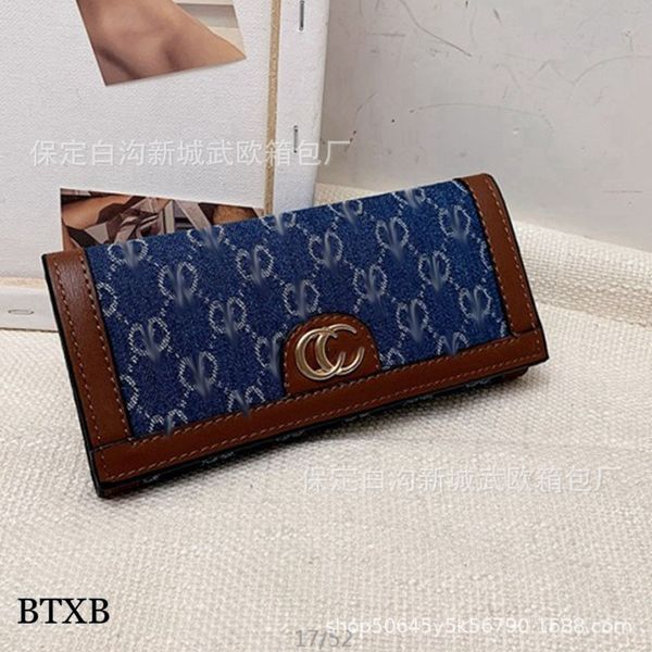 70% off exclusive new fashion wallet printed canvas women's buckle long multi card handbag luxury bag, Red;black
70% off exclusive new fashion wallet printed canvas women's buckle long multi card handbag luxury bag, Red;black