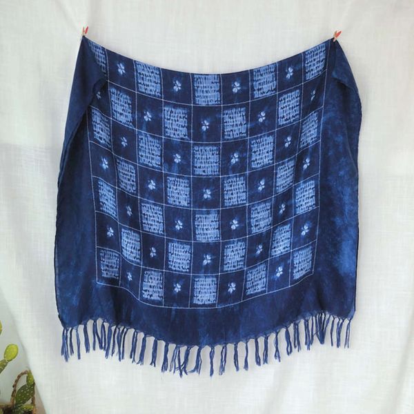 spring and summer new tie dyed plaid hand knotted long tassel shawl travel decoration cotton tulle scarf, Blue;black
spring and summer new tie dyed plaid hand knotted long tassel shawl travel decoration cotton tulle scarf, Blue;black