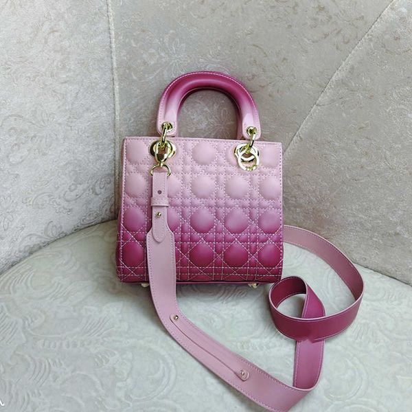 designer luxury bag women gradient color crossbody bag handbags classic diamond lattice hardware double handle lady shoulder bags interior z
designer luxury bag women gradient color crossbody bag handbags classic diamond lattice hardware double handle lady shoulder bags interior z