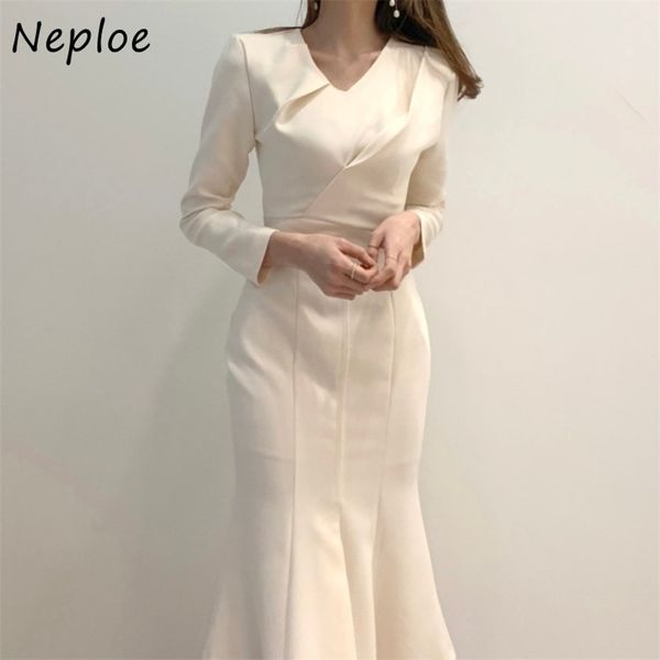 neploe v-neck ruffles mermaid dress new autumn bodycon dresses women vintage elegant solid color slim fit vestidos 210309, Black;gray
neploe v-neck ruffles mermaid dress new autumn bodycon dresses women vintage elegant solid color slim fit vestidos 210309, Black;gray