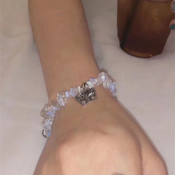 hbp fashion korean dongdamen new bracelet: broken crystal elastic, worn-out butterfly, versatile, fashionable bracelet, net red, Silver
hbp fashion korean dongdamen new bracelet: broken crystal elastic, worn-out butterfly, versatile, fashionable bracelet, net red, Silver