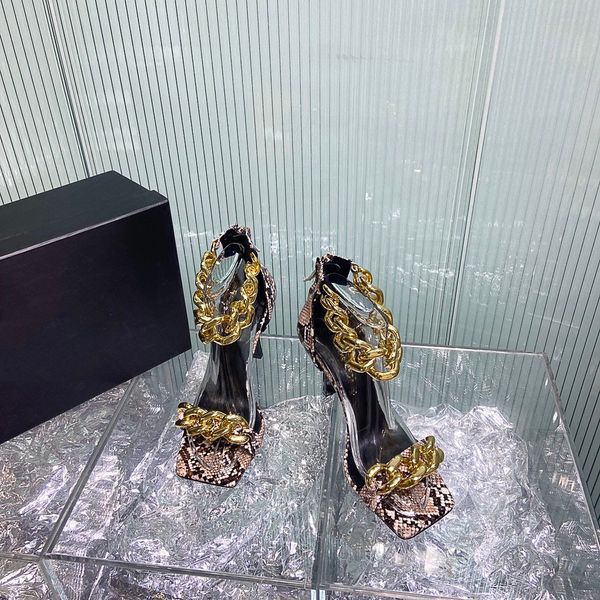 designer summer sandals 4 colors fashion trend outdoor and indoor flat flip flops true leather female women shoes ladies slippers come with, Black
designer summer sandals 4 colors fashion trend outdoor and indoor flat flip flops true leather female women shoes ladies slippers come with, Black