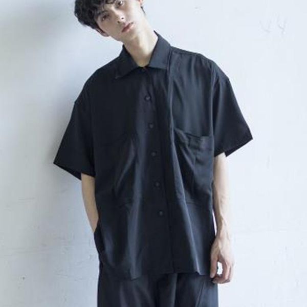 men's casual shirts ladies short sleeve shirt summer dark simple japanese loose leisure and fresh sense of large pocket fashionable, White;black
men's casual shirts ladies short sleeve shirt summer dark simple japanese loose leisure and fresh sense of large pocket fashionable, White;black