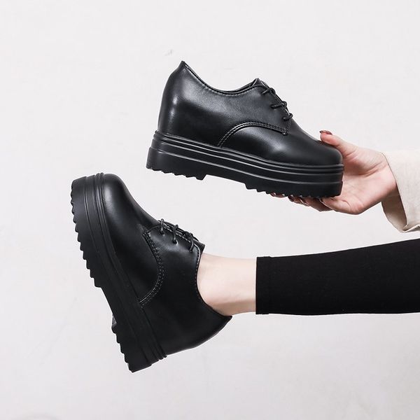 spring autumn woman shoes patent leather platform shoes lace up thick sole casual shoes zapatos muje black oxford 8911ndress
spring autumn woman shoes patent leather platform shoes lace up thick sole casual shoes zapatos muje black oxford 8911ndress