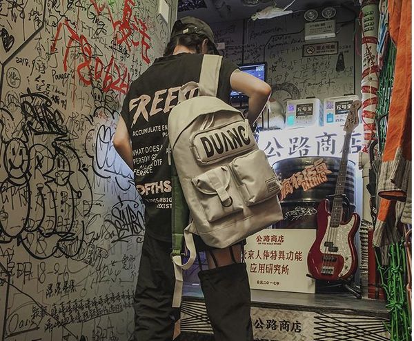 backpack harajuku design street men casual college student schoolbag oxford lapbag weekend travel luggage d927
backpack harajuku design street men casual college student schoolbag oxford lapbag weekend travel luggage d927