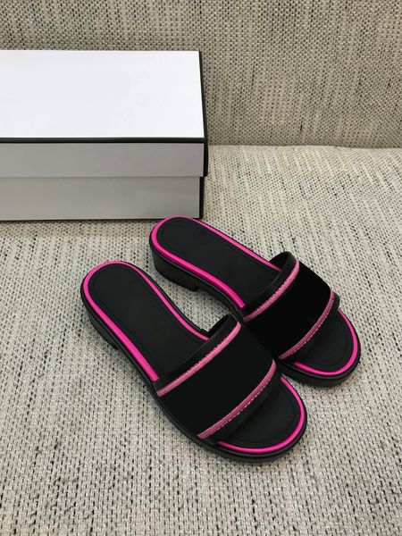 luxury slippers designer 2022 spring and summer new style graceful open toe flip flops comfortable versatile fashion slides sandals designer, Black
luxury slippers designer 2022 spring and summer new style graceful open toe flip flops comfortable versatile fashion slides sandals designer, Black