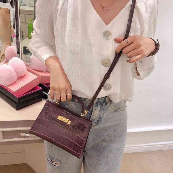 designer handbags portable second generation designers keilys women's mini 2022 popular fashion versatile
designer handbags portable second generation designers keilys women's mini 2022 popular fashion versatile